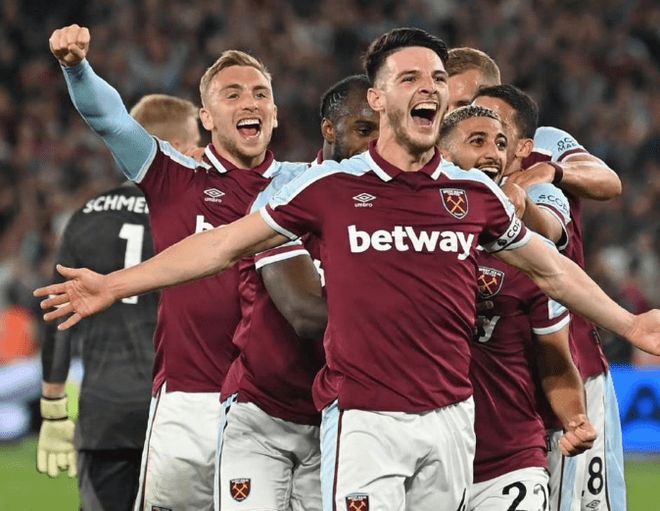 罗马诺：汉茨科转会尤文的交易尚未敲定，多家俱乐部在关注他