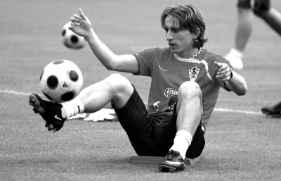 多特蒙德 vs. 博德闪电：欧洲冠军联赛第六轮焦点战解析