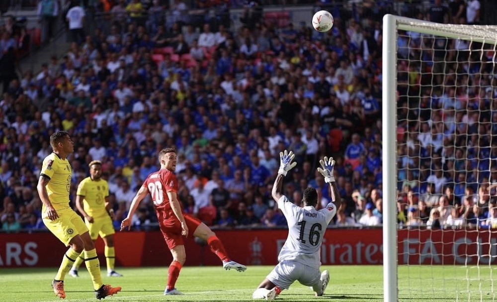 天空体育：纽卡7500万欧+500万欧浮动正式报价谢什科